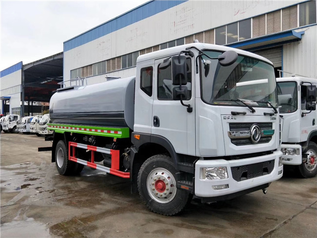 東風(fēng)D9標(biāo)準(zhǔn)化灑水車-程力灑水車廠