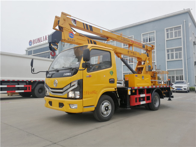 國六東風(fēng)13.5米曲臂高空作業(yè)車-藍(lán)牌高空作業(yè)車